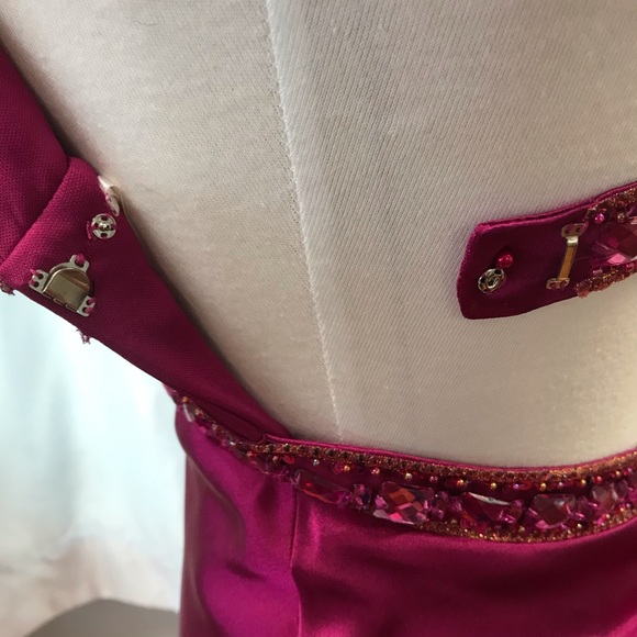 Xscape Evening Gown - Picture 7 of 8